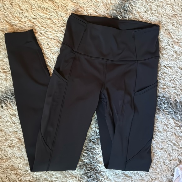 Lululemon Fast and Free Running leggings- Size 2 - Picture 1 of 4